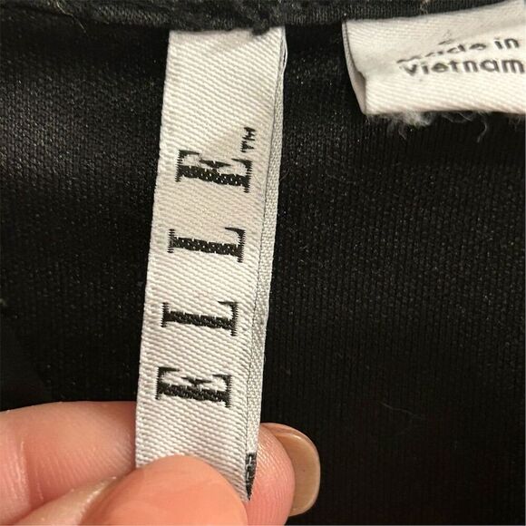 Elle Women's Black Flutter Sleeve Blouse Top Size S Casual Spring - Picture 7 of 15